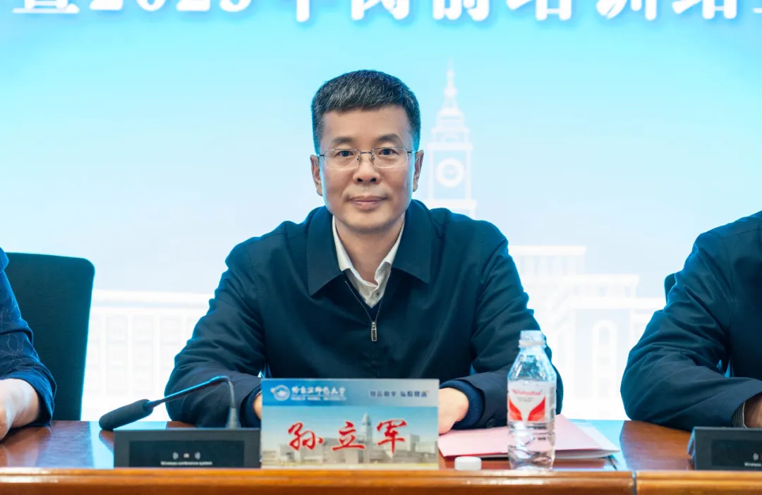 827666be-7e15-4d7a-a9cd-f72ffbc20e22.jpg